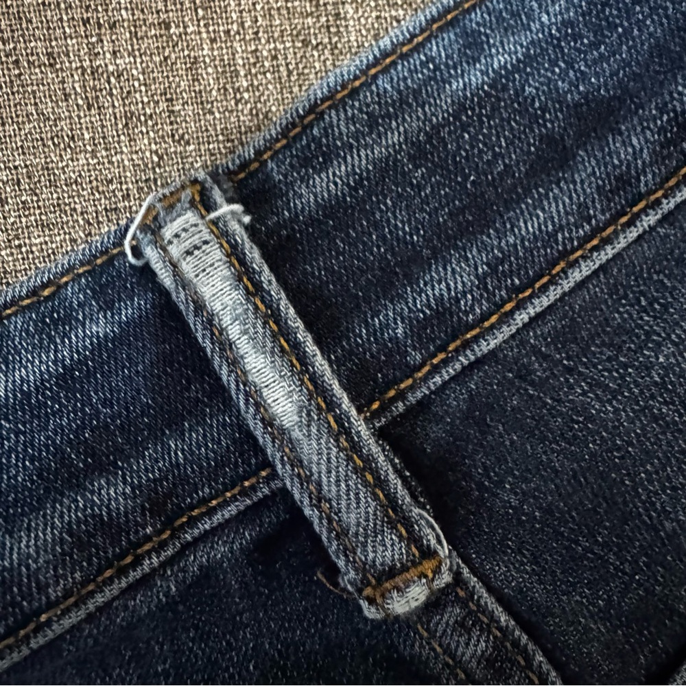 Lucky Brand Men’s Straight Leg Jeans 38x32 Dark Wash | Classic Denim - Picture 10 of 12